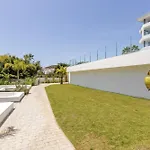 Vivi Homes - Luca Pool, Gym, & Sea View フエンヒロラ