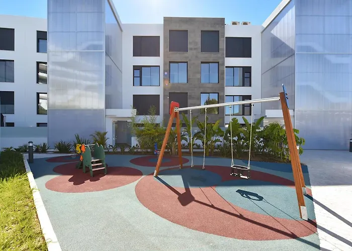 アパート Vivi Homes - Luca Pool, Gym, & Sea View