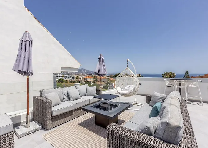 Vivi Homes - Luca Pool, Gym, & Sea View Fuengirola